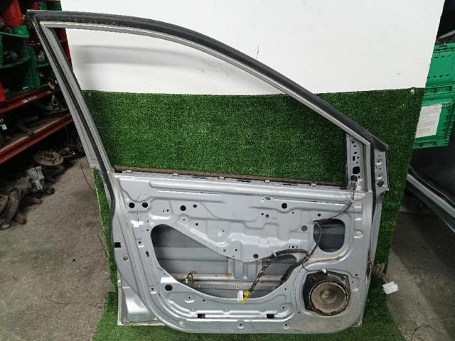 Porta dianteira esquerda SsangYong Actyon