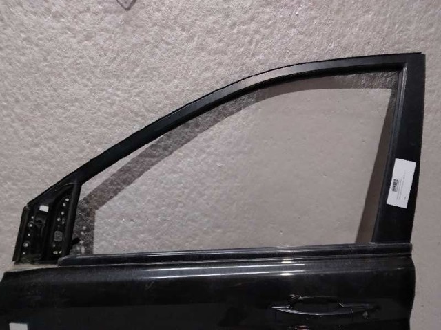 Porta dianteira esquerda SsangYong Actyon