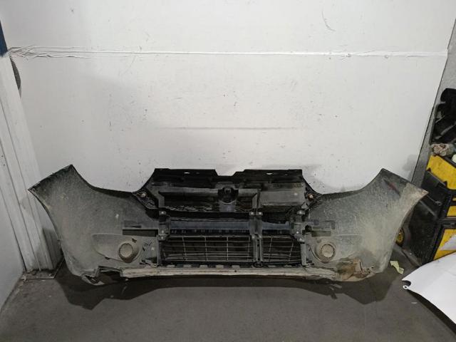 620224983R RENAULT Бампер передний купить в Полтава