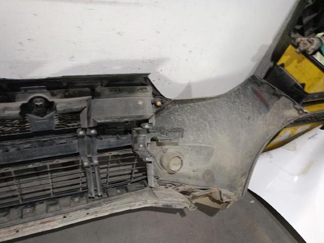 RENAULT 620224983R Передний бампер в наличии Ирпень