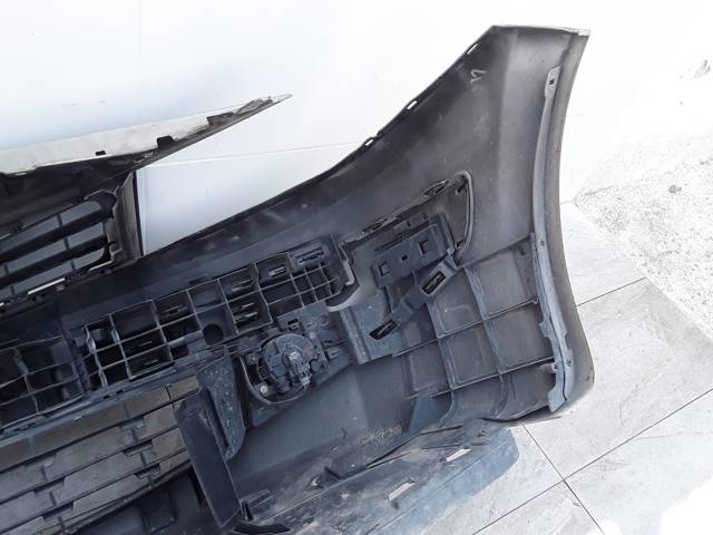 620226236R RENAULT Передний бампер купить в Ужгород