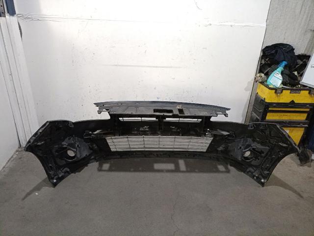 620229199R RENAULT Передний бампер купить в Ужгород