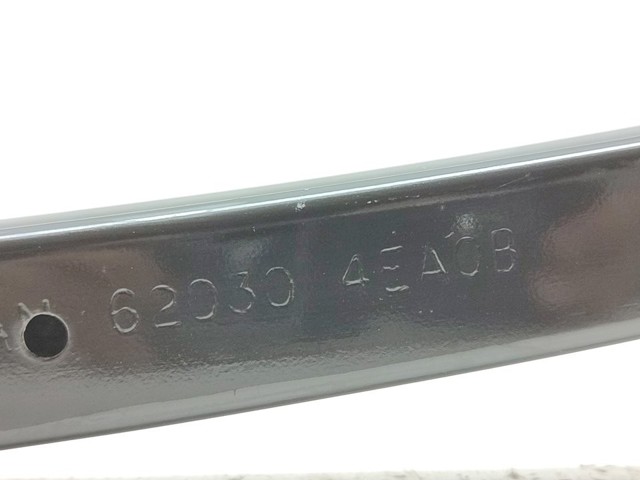 Reforçador do pára-choque dianteiro 620304EA0B NISSAN