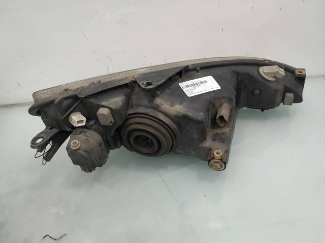 6204S7 PEUGEOT Левая фара купить в Ужгород