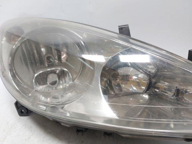 6205Z2 PEUGEOT Фара правая купить в Винница
