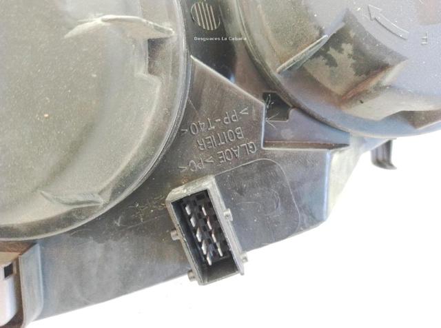 6205Z3 PEUGEOT Правая фара купить в Запорожье
