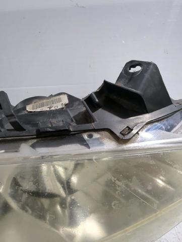 620686 PEUGEOT Правая фара купить в Львов