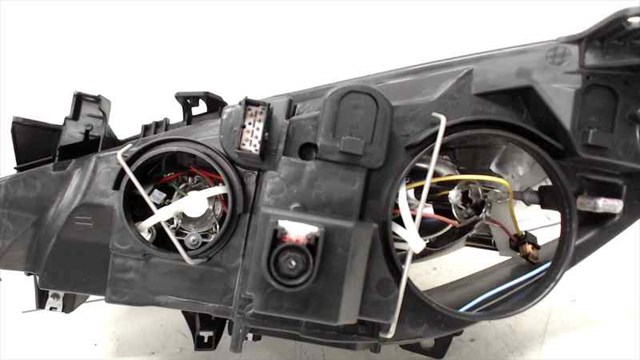 620686 PEUGEOT Фара правая купить в Николаев