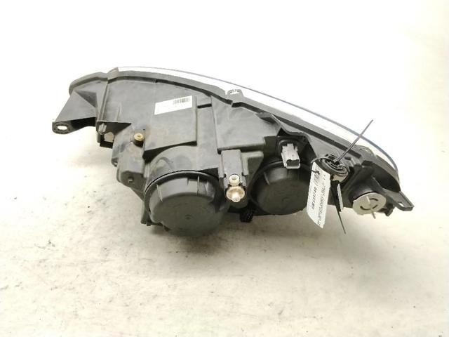 PEUGEOT 6206F1 Правая фара в наличии Ровно
