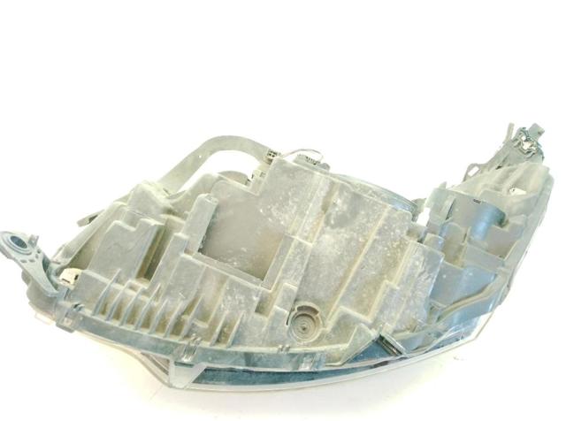 6206V8 PEUGEOT Правая фара купить в Ирпень