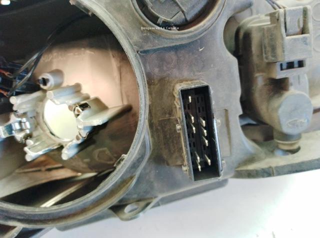 PEUGEOT 6206V8 Правая фара в наличии Одесса