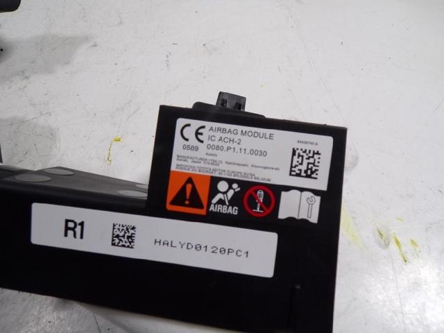TOYOTA 6217042070 Шторка боковая, правая в наличии Каменское