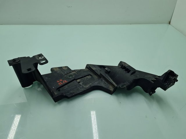 RENAULT 622220003R Кронштейн бампера переднего правый в наличии Житомир