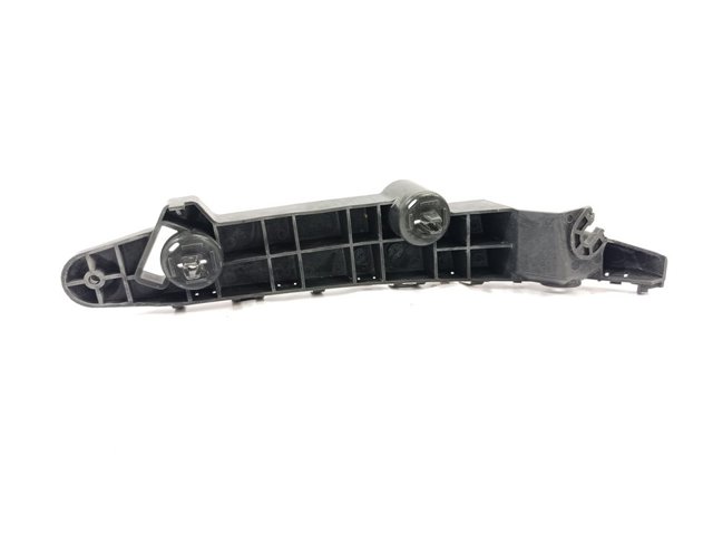 62222BV80A NISSAN Кронштейн бампера переднего правый купить в Житомир
