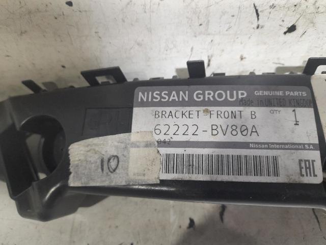 Consola do pára-choque dianteiro direito 62222BV80A Nissan