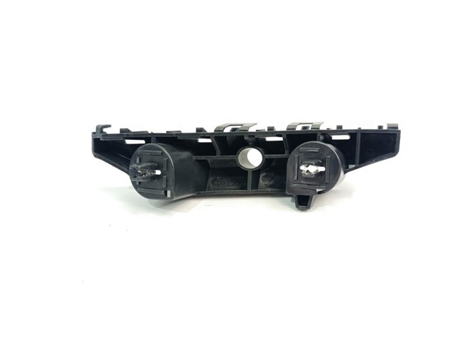 622243VU0A NISSAN Кронштейн бампера переднего правый купить в Ирпень