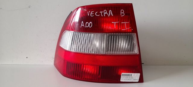 Luz traseira esquerda para Opel Vectra B 1.7 td (f19) x17dt 6223159