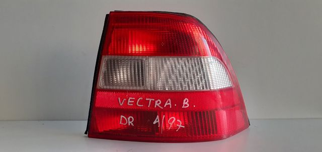 Luz traseira direita para opel vectra b 2.0 dti 16v (f19) x 20 dth 6223160