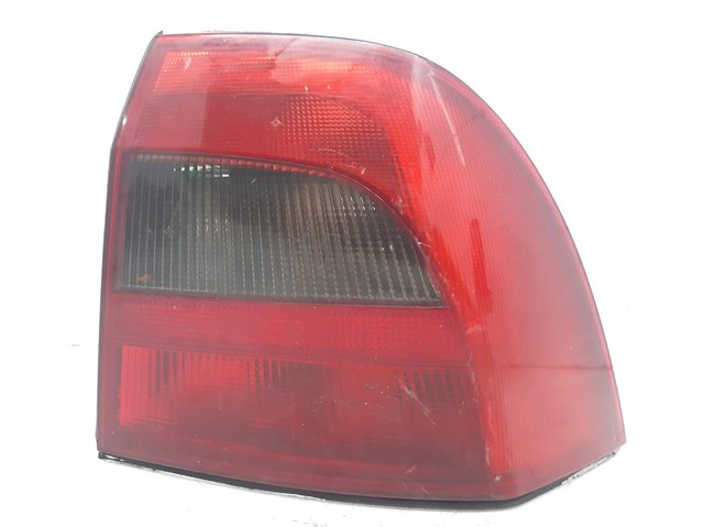 Luz traseira direita para Opel Vectra B 2.0 DTI 16V (F19) Y20DTH 6223160