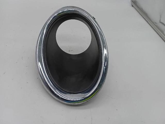 622574EA0C NISSAN Ободок (окантовка) фары противотуманной левой купить в Кривой Рог