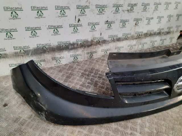 623100250 NISSAN Решетка радиатора купить в Запорожье