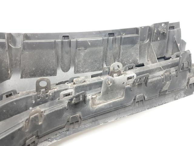 Grelha do radiador Renault Kangoo 2 FW0