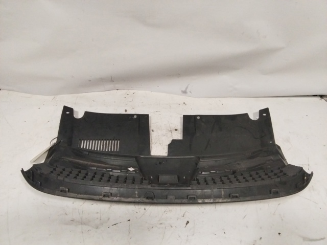 623103971R RENAULT Решетка радиатора купить в Черкассы