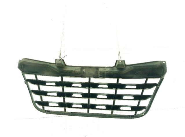 623105689R RENAULT Решетка радиатора купить в Черкассы