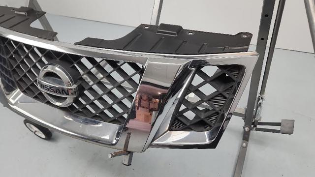 NISSAN 623105X00A Решетка радиатора в наличии Каменское