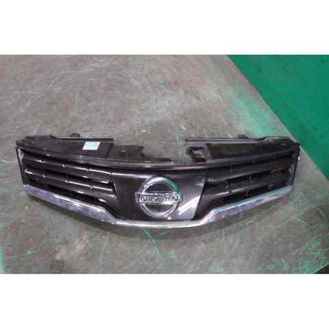 623109U000 NISSAN Решетка радиатора купить в Харьков