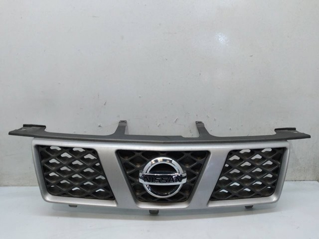 62310EQ303 NISSAN Решетка радиатора купить в Полтава