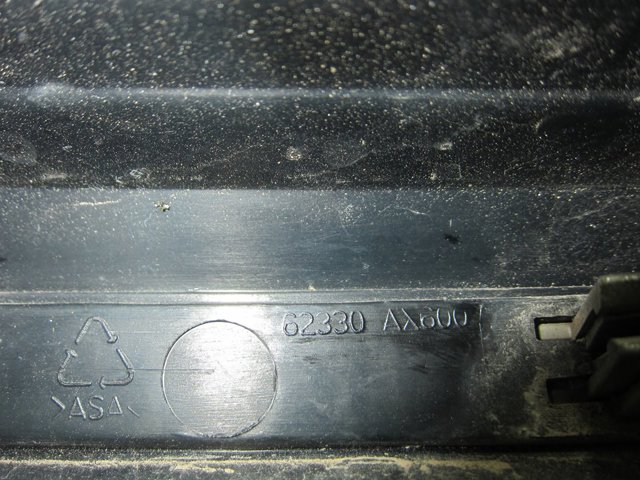 62330AX600 NISSAN Решетка радиатора левая купить в Львов
