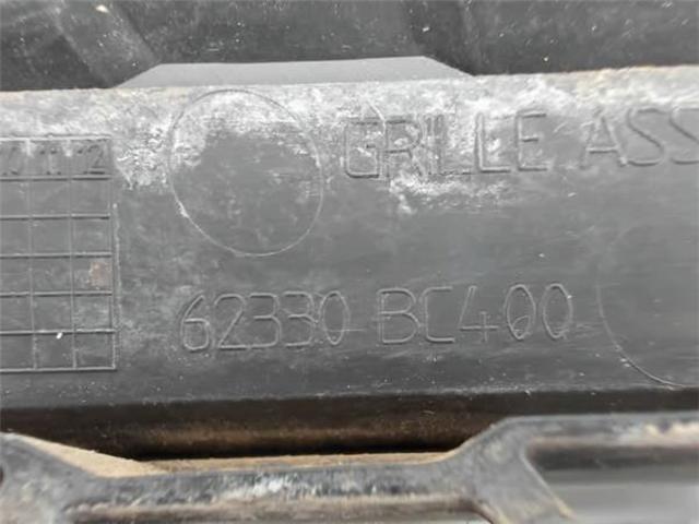NISSAN 62330BC400 Решетка радиатора левая в наличии Ужгород