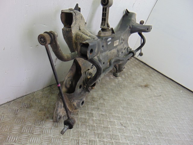 HYUNDAI 62401A6400 в наличии Винница