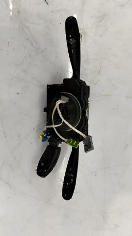 Comutador instalado na coluna da direção, montado 624219 PEUGEOT