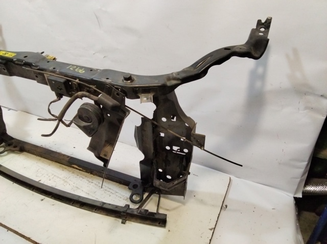 Suporte do radiador montado (painel de montagem de fixação das luzes) Nissan Qashqai 1 J10