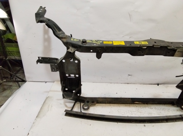 Suporte do radiador montado (painel de montagem de fixação das luzes) Nissan Qashqai 1 J10