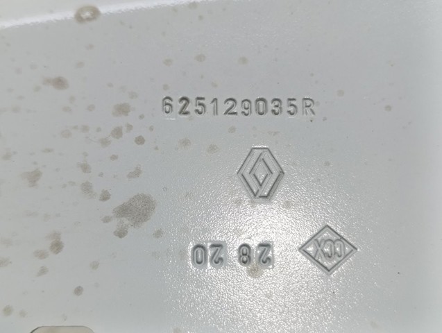 Suporte do radiador montado (painel de montagem de fixação das luzes) 625044173R RENAULT