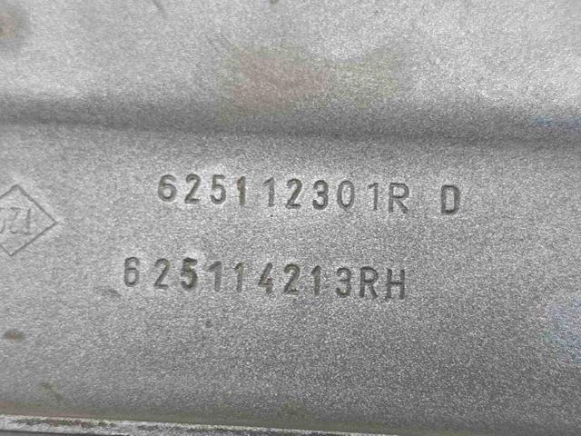 625049610R Накладка передней панели (суппорта радиатора) верхняя купить Черновцы