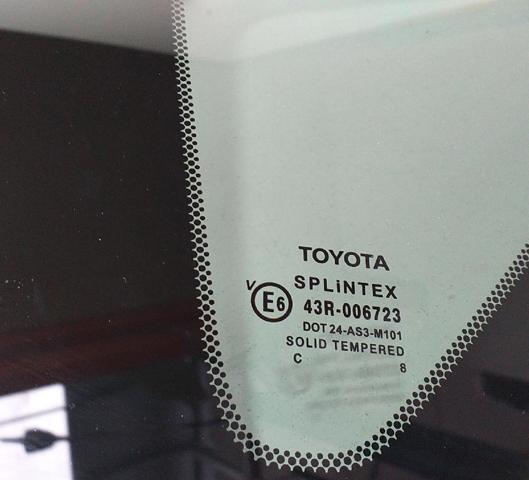 627200F010 TOYOTA Стекло кузова (багажного отсека) левое купить в Днепр