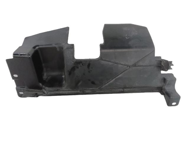 62822JD20A NISSAN Воздуховод (дефлектор) радиатора правый купить в Полтава