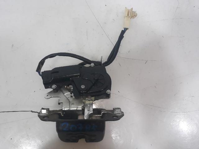 SUBARU 63032XA00A Замок багажника в наличии Днепр