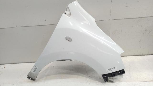 Pára-lama dianteiro direito 631002600R RENAULT