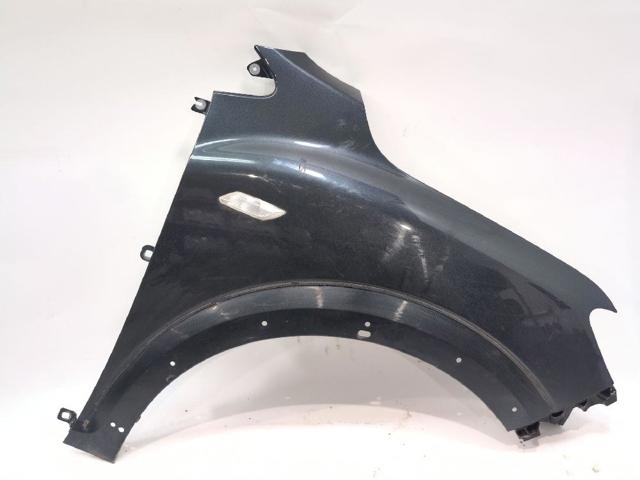 Pára-lama dianteiro direito Dacia Sandero 3