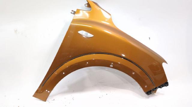 Pára-lama dianteiro direito Dacia Sandero 3