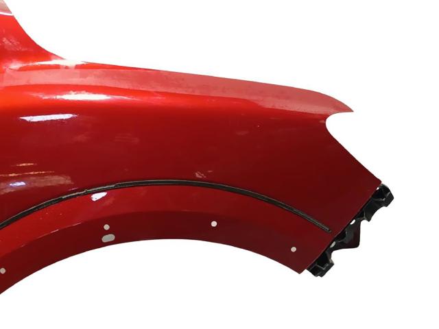 Pára-lama dianteiro direito Dacia Sandero 3