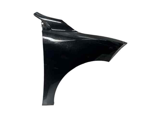 Pára-lama dianteiro direito 631005149R RENAULT