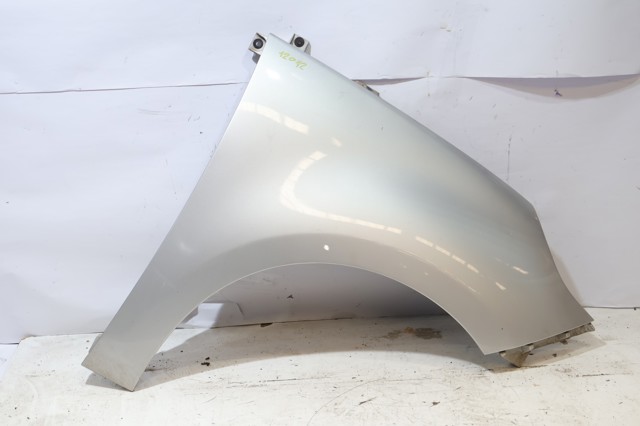 631007894R RENAULT Крыло переднее правое купить в Киев