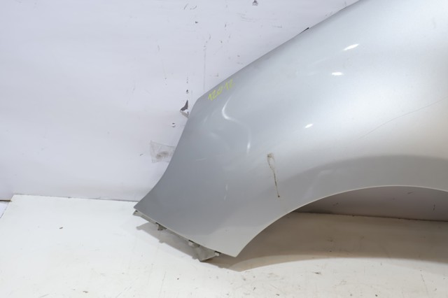 631019689R RENAULT Крыло переднее левое купить в Ирпень