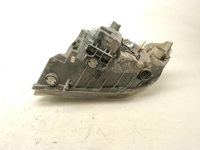 63117202574 BMW Правая фара купить в Ужгород